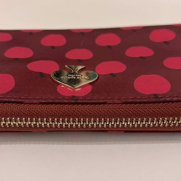 Kate Spade Flatiron Lacey Apple Zip Around Nylon Wallet - Picture 3 of 9